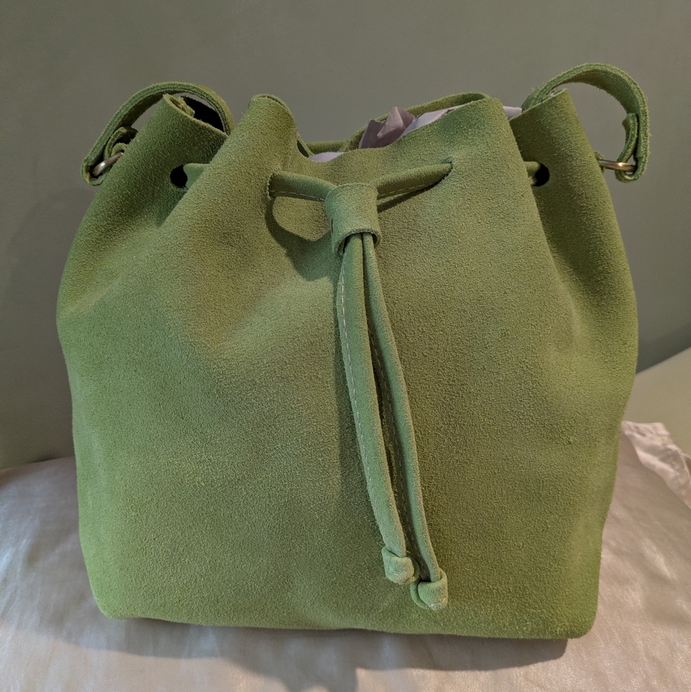 **SOLD** PLG Large Bucket